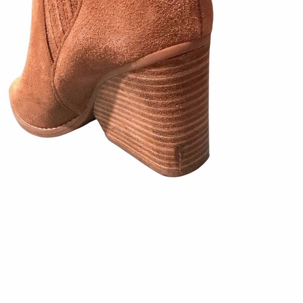 TOMS Noa Ankle Boots Size 7.5 See Pic Small Scratch On Back Heel - Picture 3 of 6